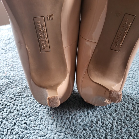 Neutral heels Size 11 - Picture 8 of 8